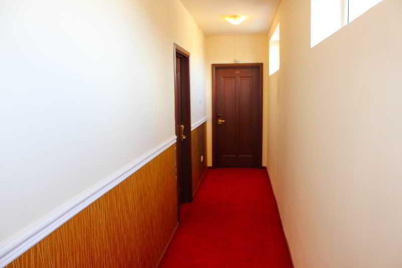 Kosher Hotel Lev Or Bucarest Exterior foto