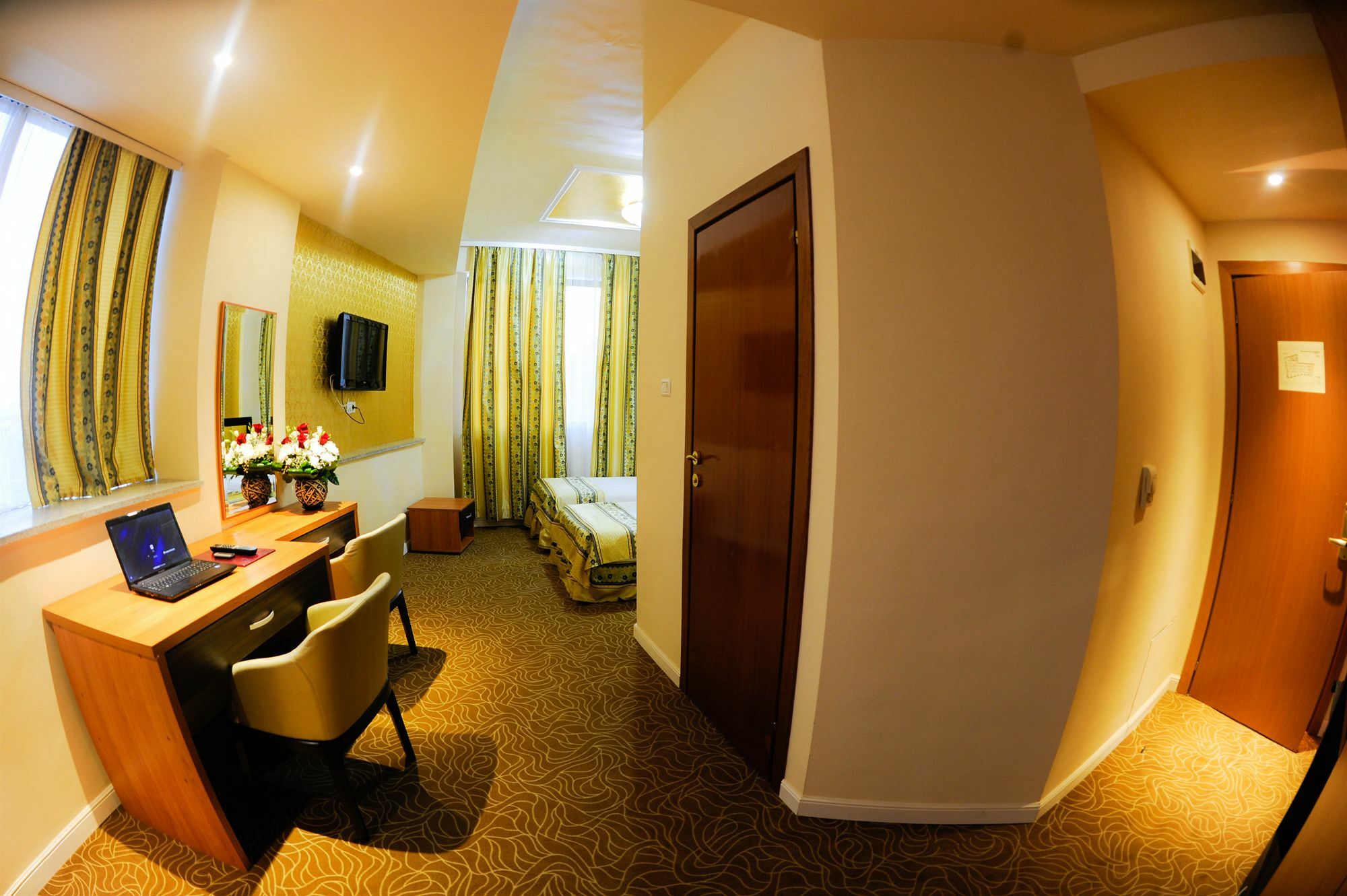 Kosher Hotel Lev Or Bucarest Exterior foto